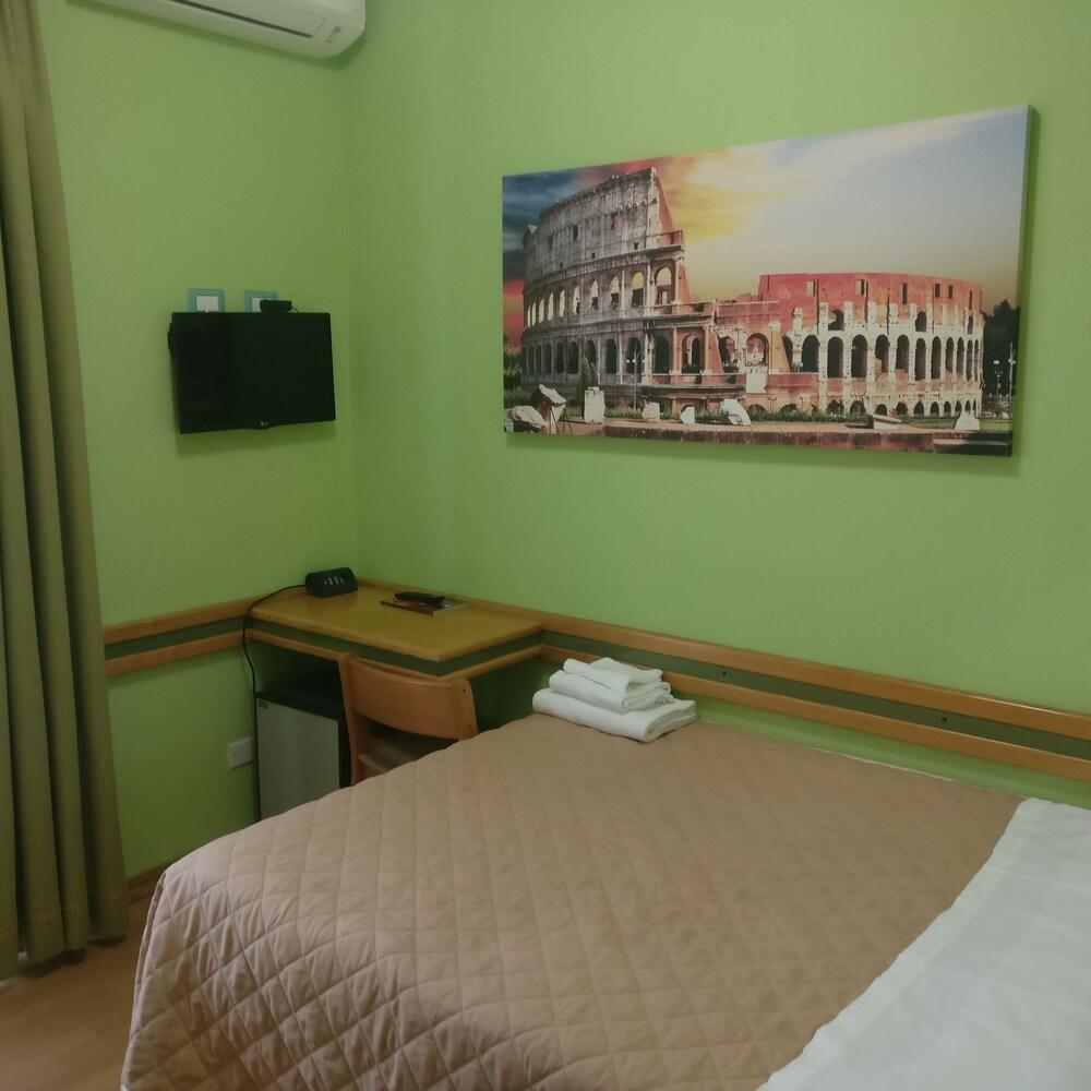 Hotel Pavia Rome Extérieur photo